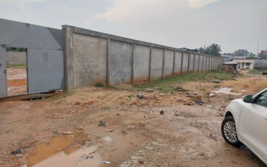 TERRAIN CLOTURÉ 4700m2 VRIDII ZONE PORTUAIRE