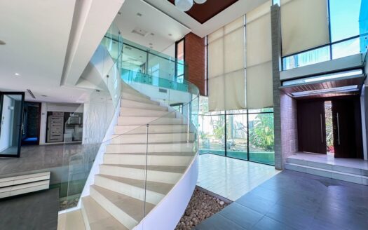 DUPLEX MODERNE 1200m2 11PIECES+PISCINE RIVIERA4 M’BADON