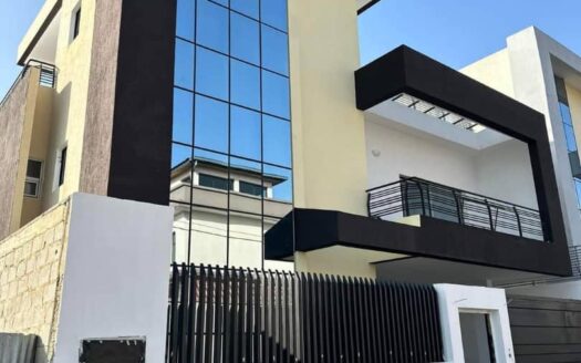 TRIPLEX 300m2 7PIECES+PISCINE ANGRE 8EME TRANCHE