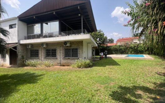 DUPLEX 2500m2 15PIECES+PISCINE COCODY DANGA