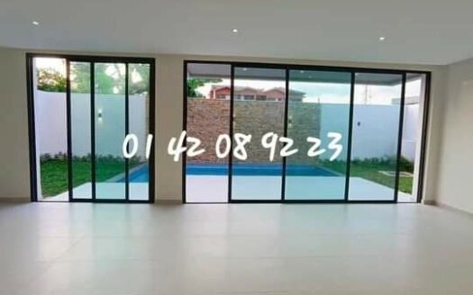Vente des villas duplex de 5 pièces de haut standing Bingerville