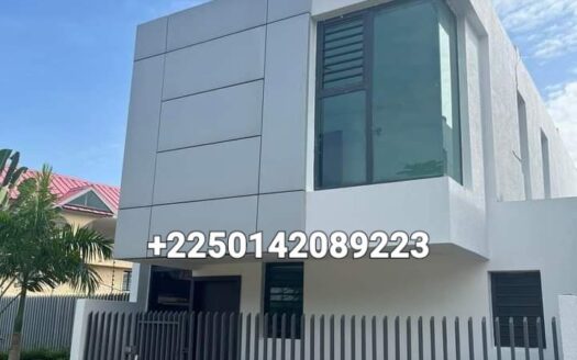 Vente des appartements duplex de 4 pièces de haut standing à Bingerville