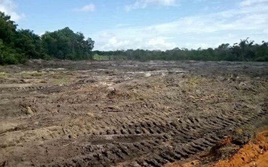 4 lots de 500 m2 avec ACD à liquider pour urgence sur l&rsquo;autoroute Bassam-Assinie