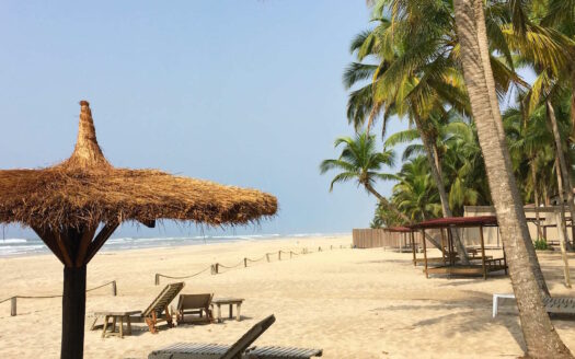 ASSINIE MAFIA 1000 M2 SUR UNE ÎLE A 10 MILLIONS A DÉBATTRE