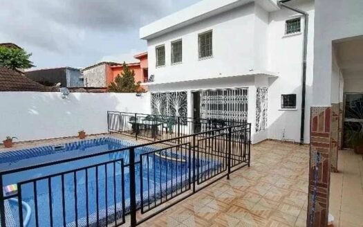 Villa Duplex 6 pièces en vente à Cocody