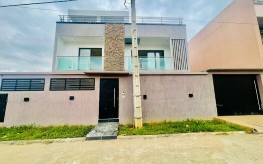 Duplex à louer à Angré vers la cité Gestoci