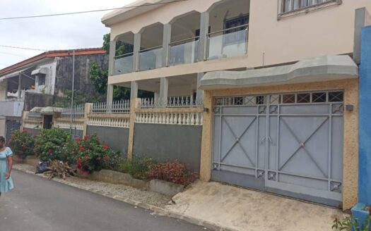 Duplex à vendre à Angré 8e Tranche cité Soleil 3