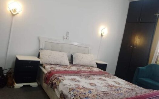 Séjour – Studio meublé disponible à la mosquée de la Riviera CIAD