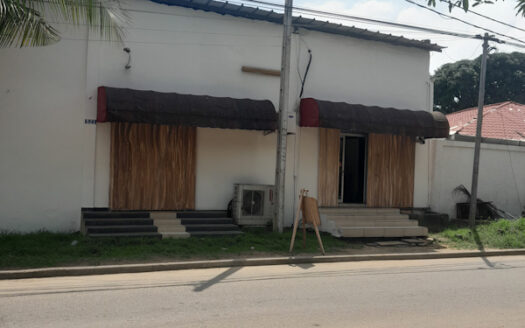 Local commercial à louer