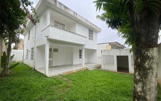 Belle villa duplex de 6 pièces a vendre 2 plateaux