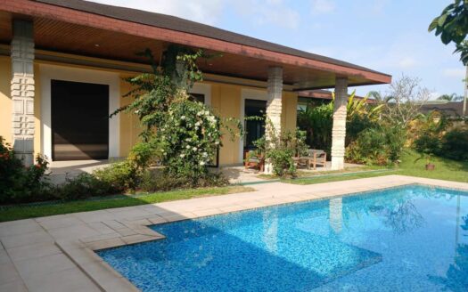 LOCATION RIVIERA GOLF BERVERLY HILLS