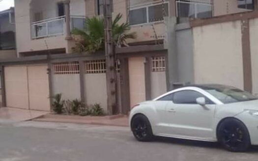 Très beau duplex à louer à Angré CNPS