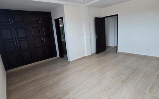 À LOUER – APPARTEMENT F5 HAUT STANDING – COCODY RIVIERA BONOUMIN