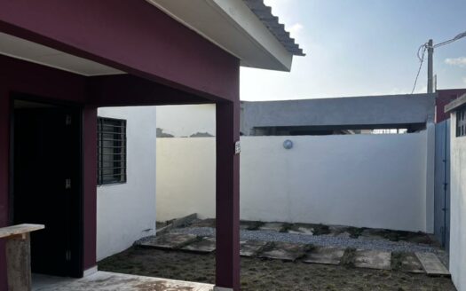 VILLA BASSE DE 03 PIECES EN LOCATION – GRAND-BASSAM