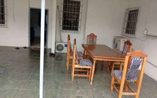 Villa 4 pieces a angré