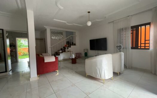 SUPLEX DE 05 PIECES EN LOCATION – COCODY RIVIERA 3 SYNACASSCI 2