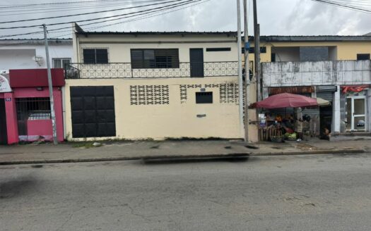 Villa Duplex à usage commercial à vendre