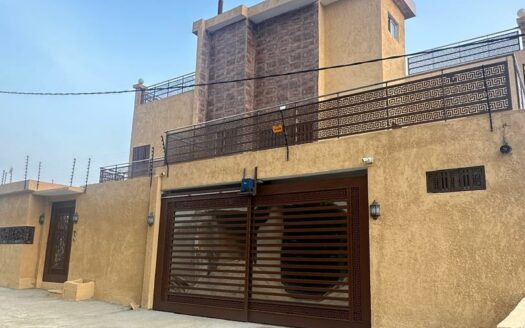 🔥 À LOUER – MAGNIFIQUE VILLA TRIPLEX 13 PIÈCES À ANGRÉ DJOROGOBITÉ 2 🔥