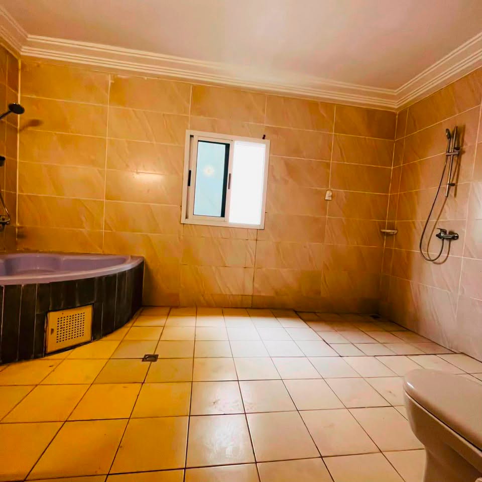À LOUER | MAGNIFIQUE DUPLEX F15 AVEC PISCINE | COCODY RIVIERA GOLF 1 — photo 5