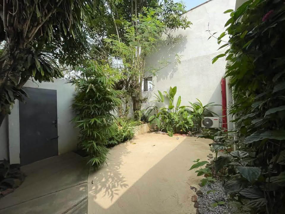 À LOUER | BELLE VILLA BASSE F5 DE STANDING | COCODY RIVIERA 3 — photo 4
