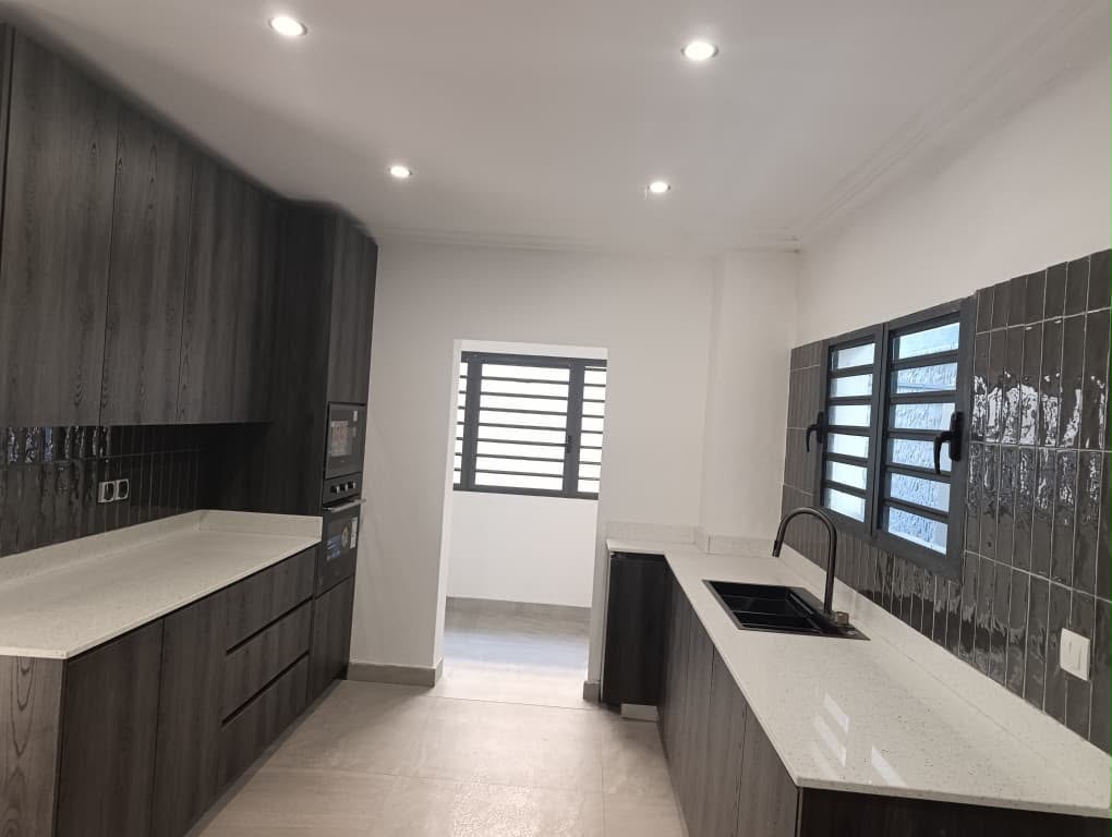À VENDRE — VILLA DE 7 PIÈCES | RIVIERA 4 SYNACASSI 2 — photo 4