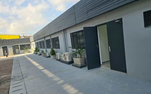 Local pour bureaux à louer